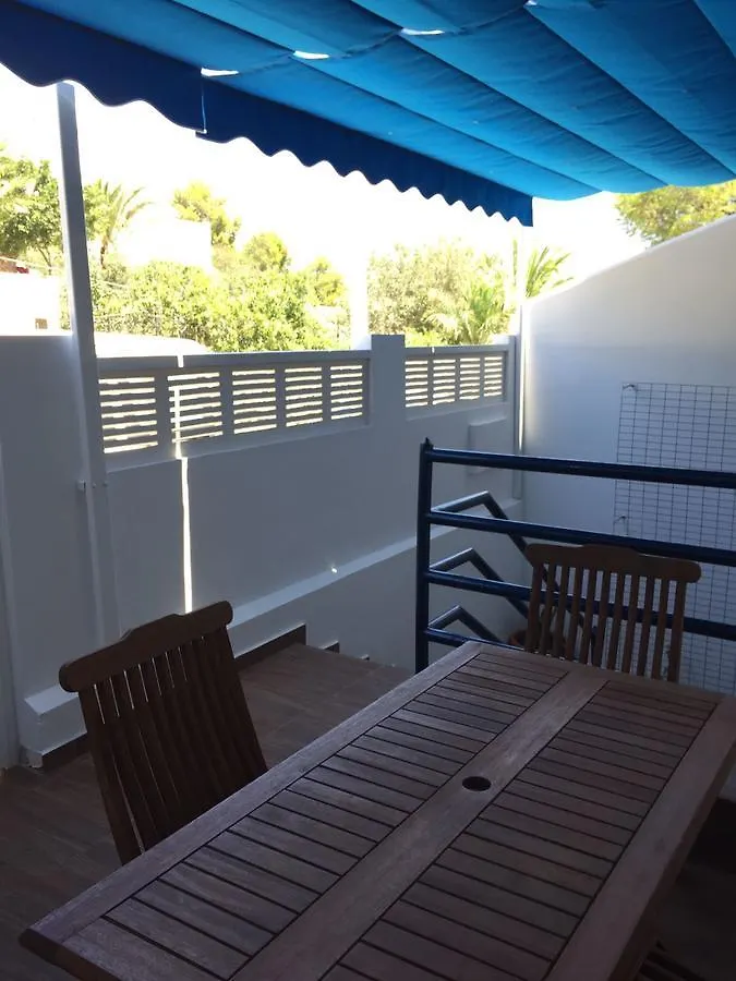 Apartamentos Manbea Algaida contacts